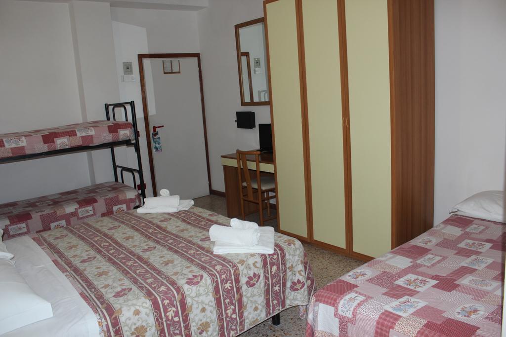 Hotel Santini Rimini Rom bilde